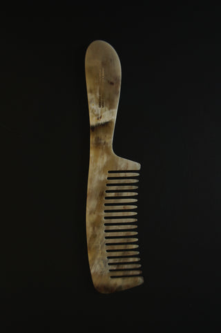 HORN COMB WITH HANDLE